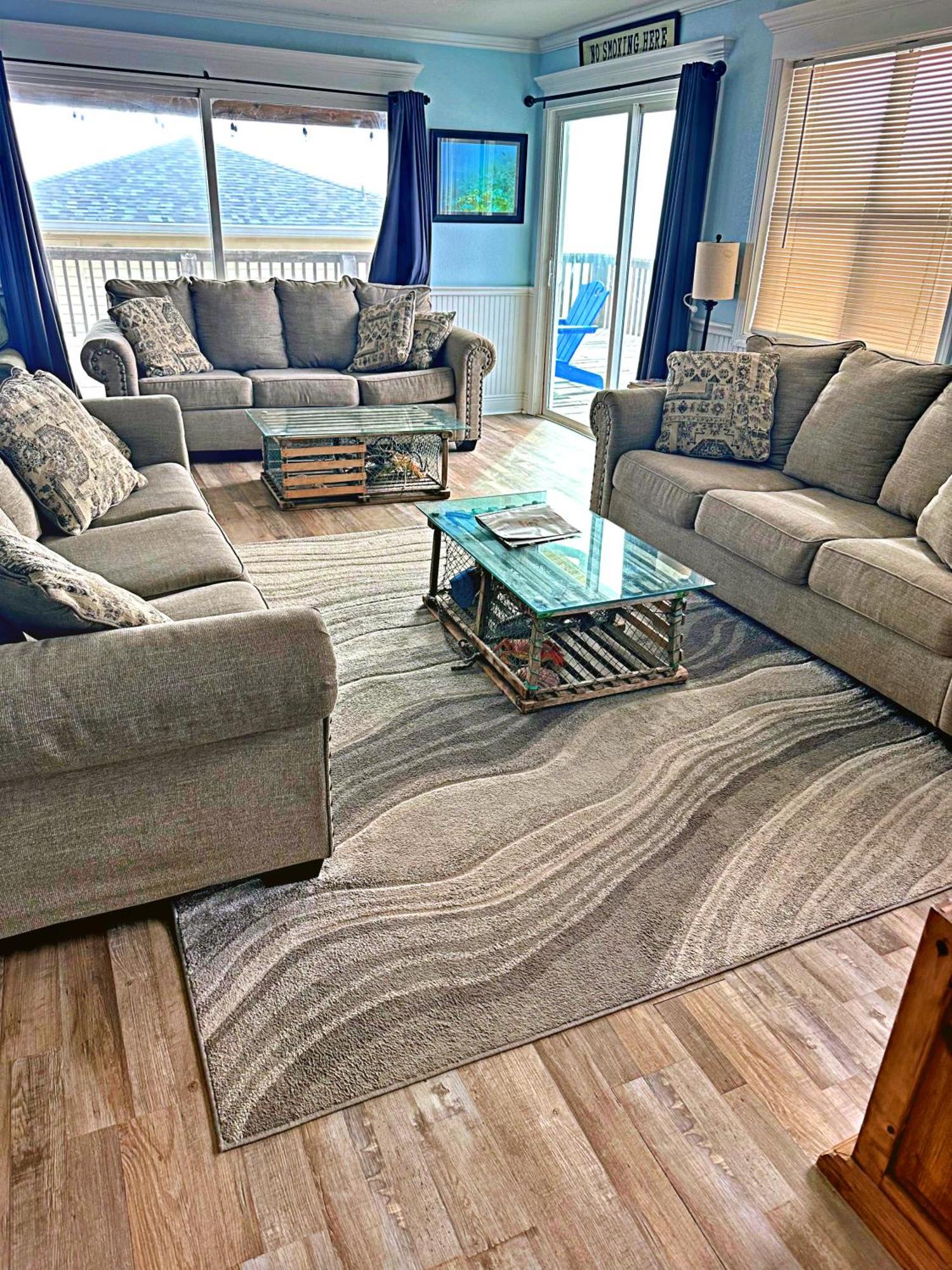 Villa Athena'S Oceanfront Haven à Surfside Beach Extérieur photo